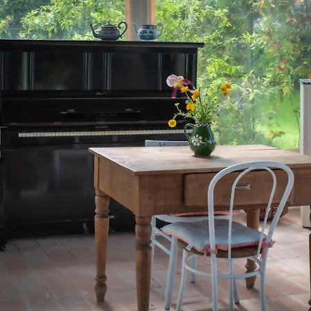 Il Mandorlo - E Azienda Agricola Ferrato *