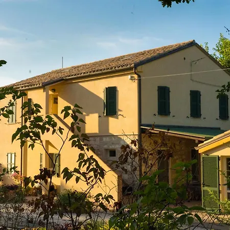 Il Mandorlo - E Azienda Agricola Ferrato Bauernhof