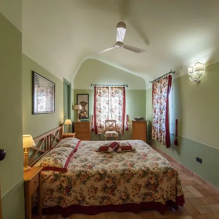 Il Mandorlo Alloggio per agriturismo Ancona
